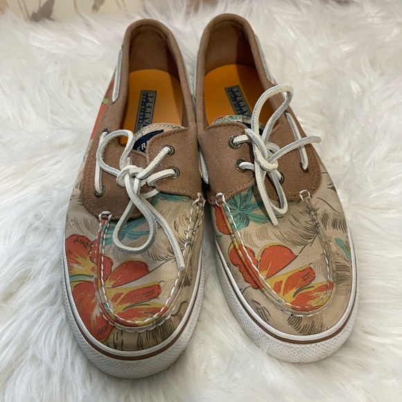 Sperry Top Sider Tropical Boat size 8.5 . Pre -owned in great condition! - Picture 1 of 6